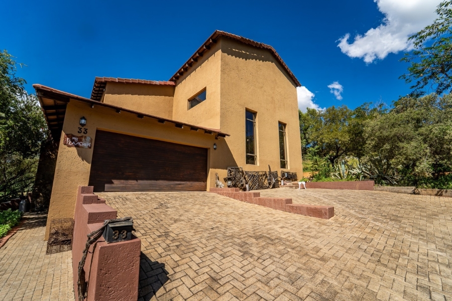 4 Bedroom Property for Sale in Woodland Hills Free State
